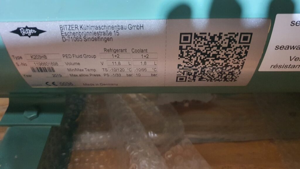 Bình ngưng ống chùm BITZER giải nhiệt nước biển